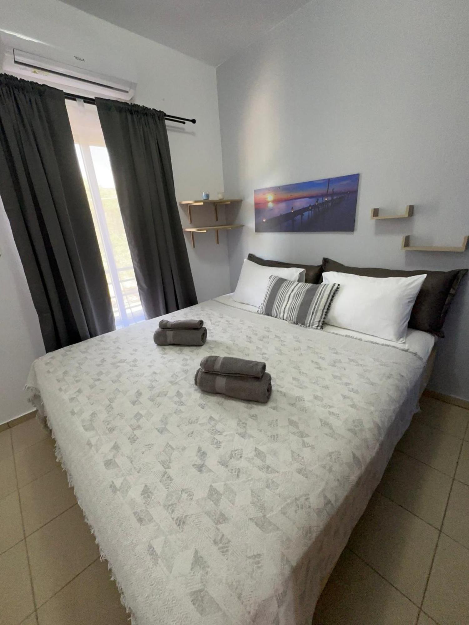 Enjoy With Sea View * Loutra Elevtheron