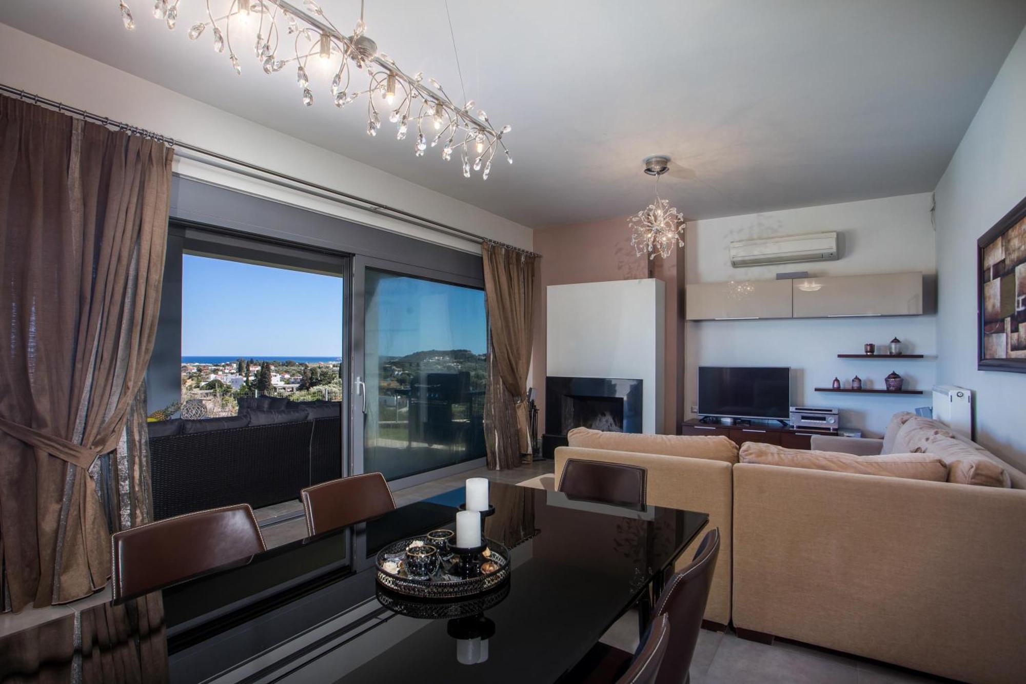 Villa High View