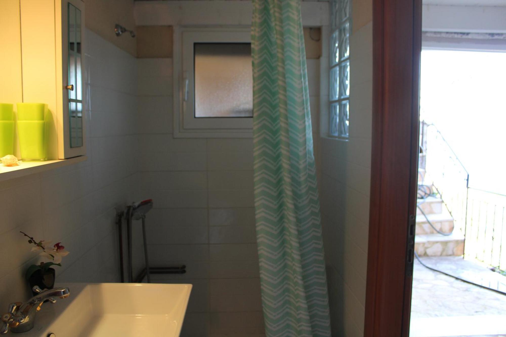 Artistic Sea View House * Pentati