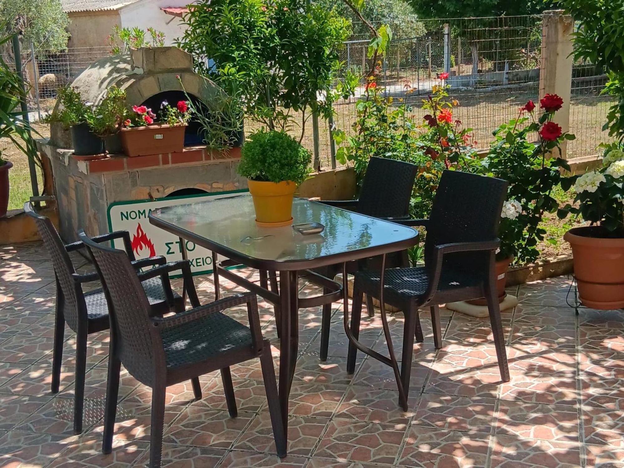Babis House Apartment