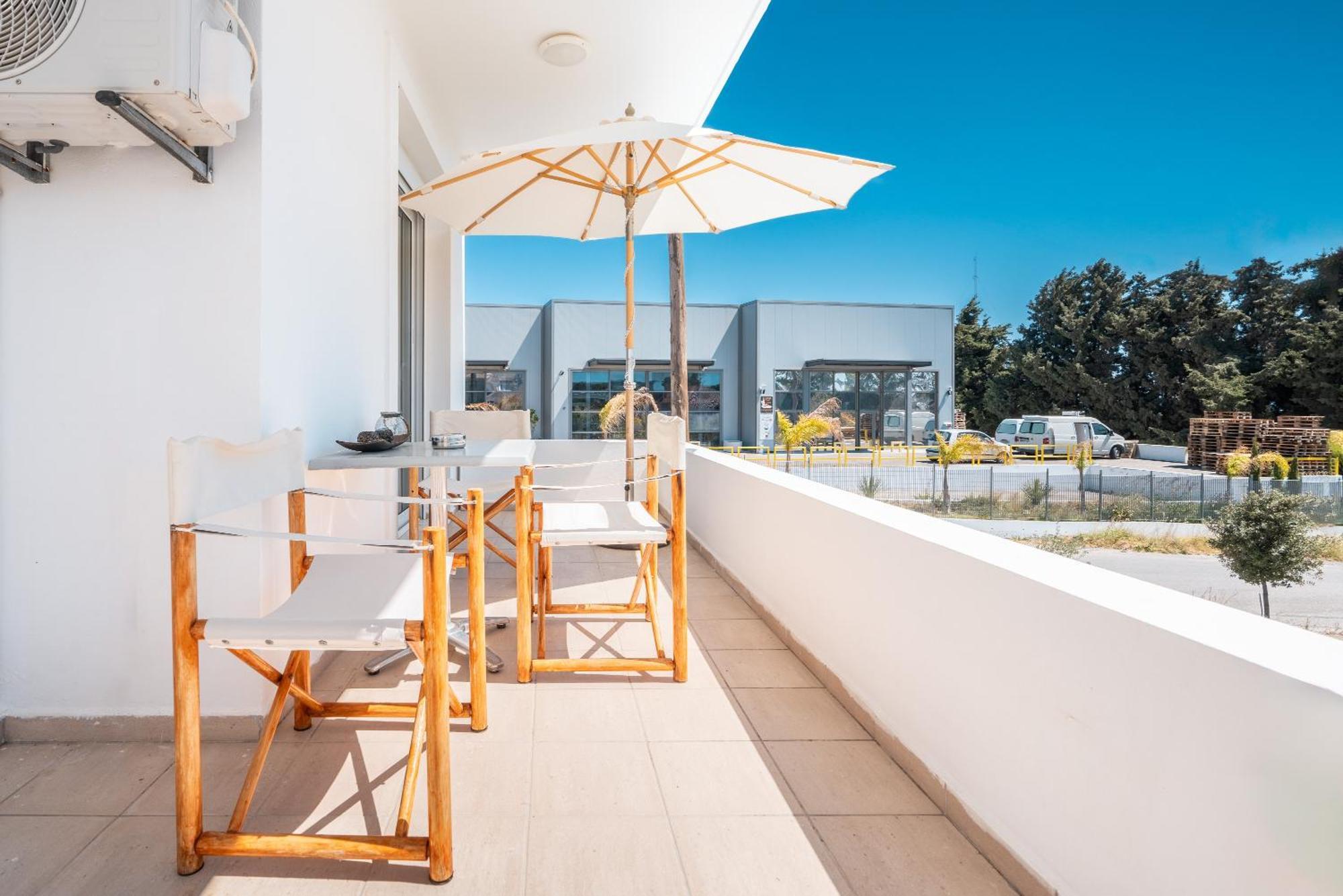 Apartment Ilia's With View 1 *