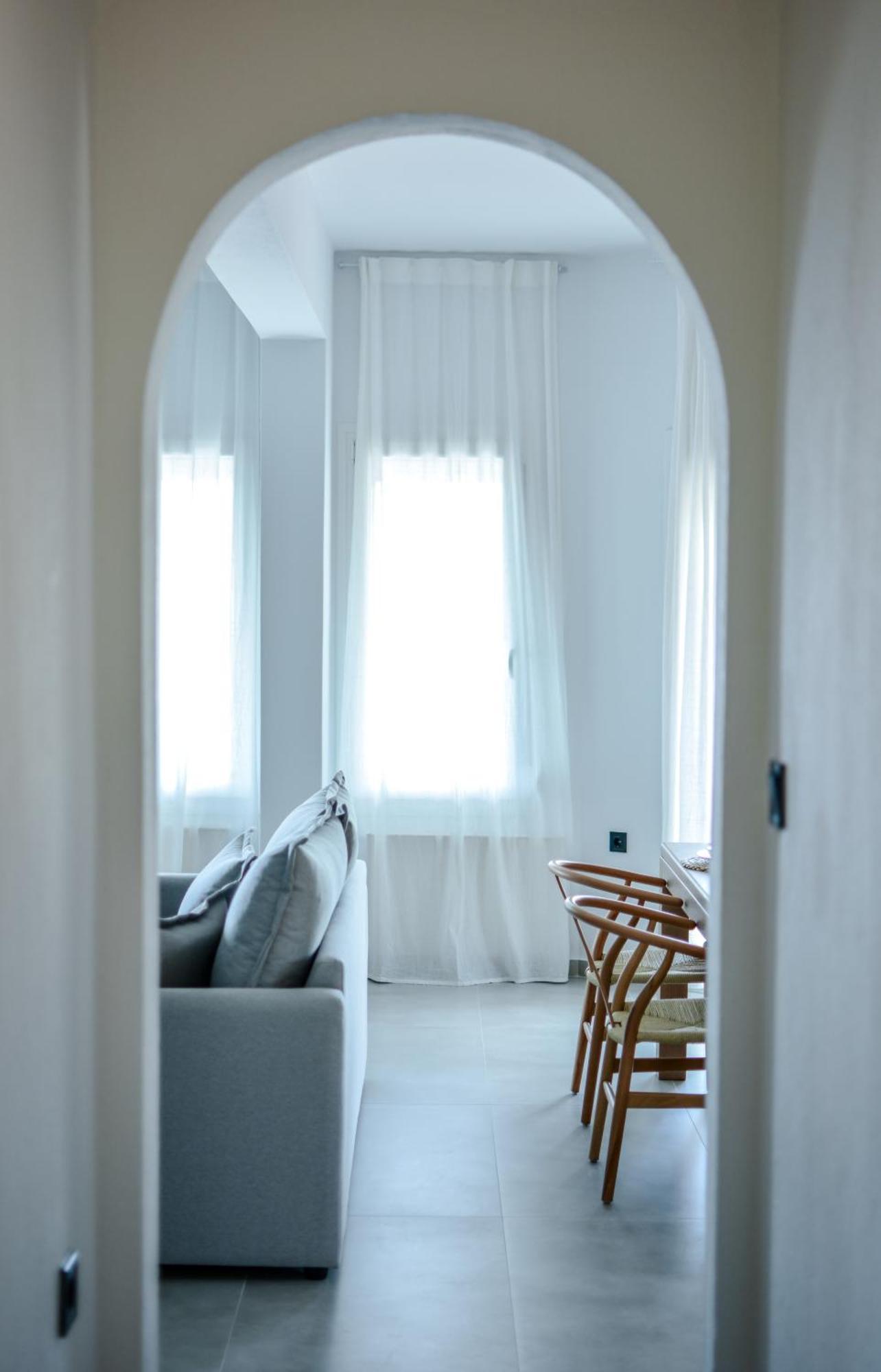 Apartment Tramontana House 3 *