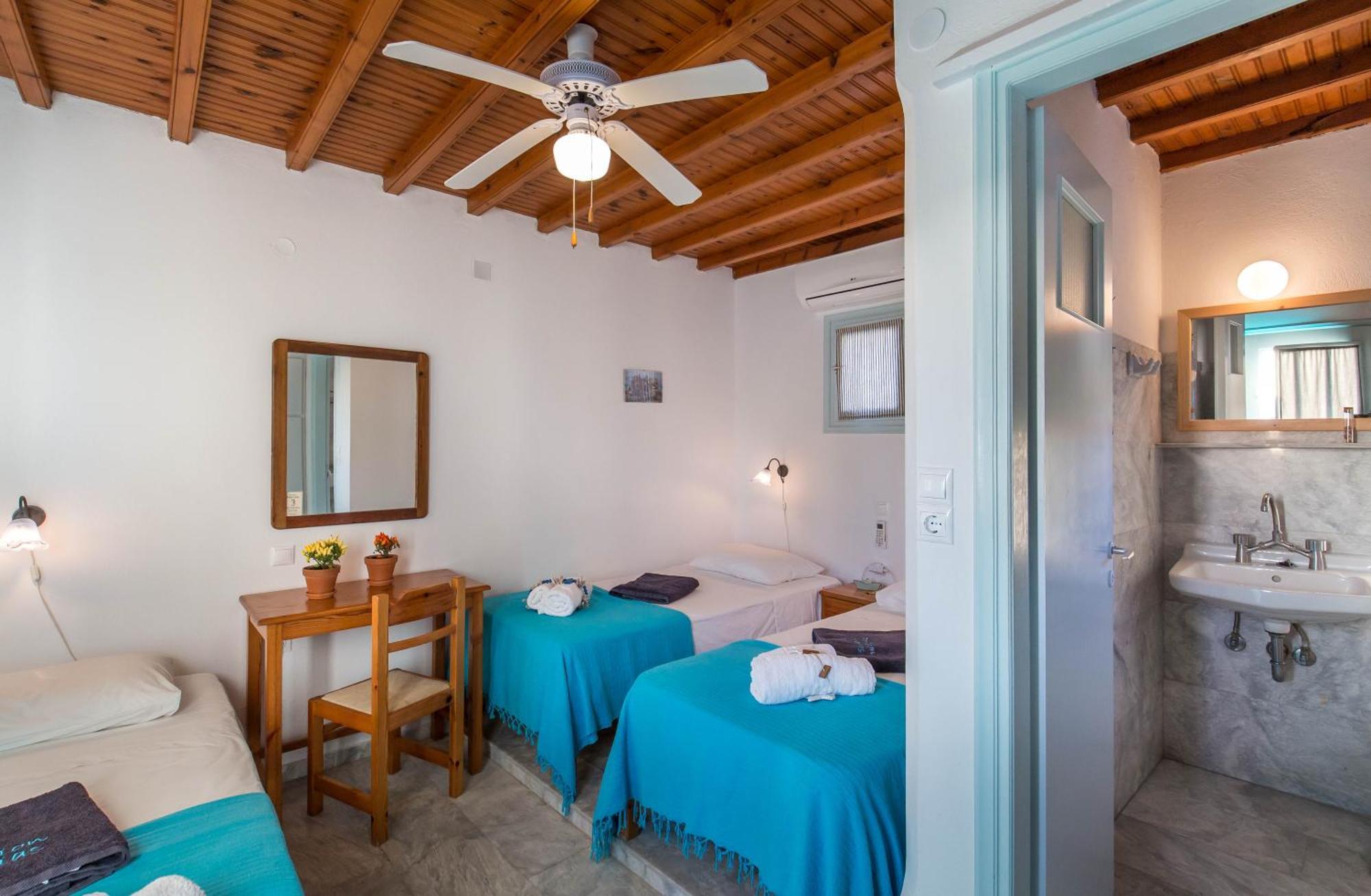 Marias Sea View Guest house *