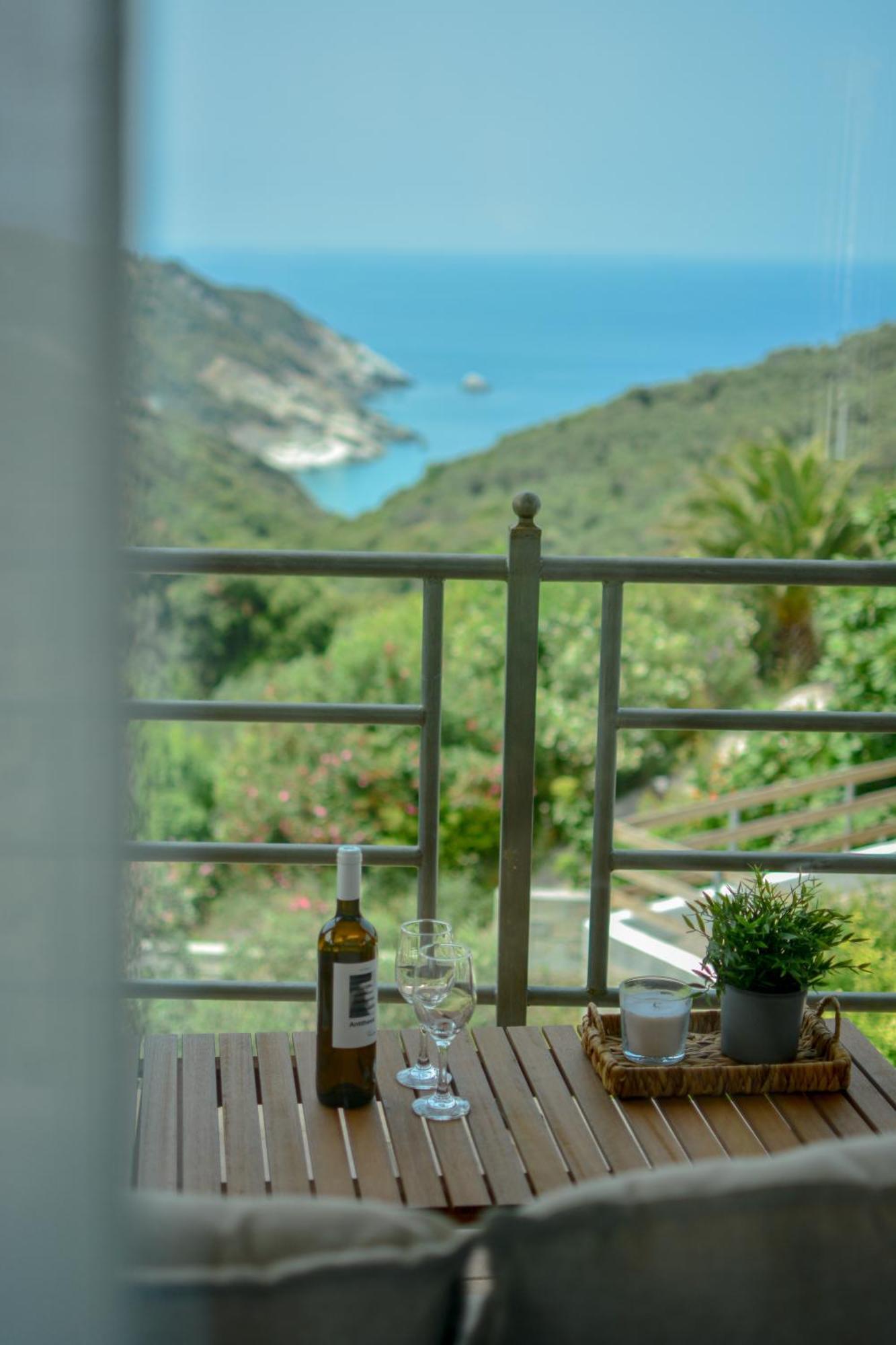 Tramontana House 3 Apartment *