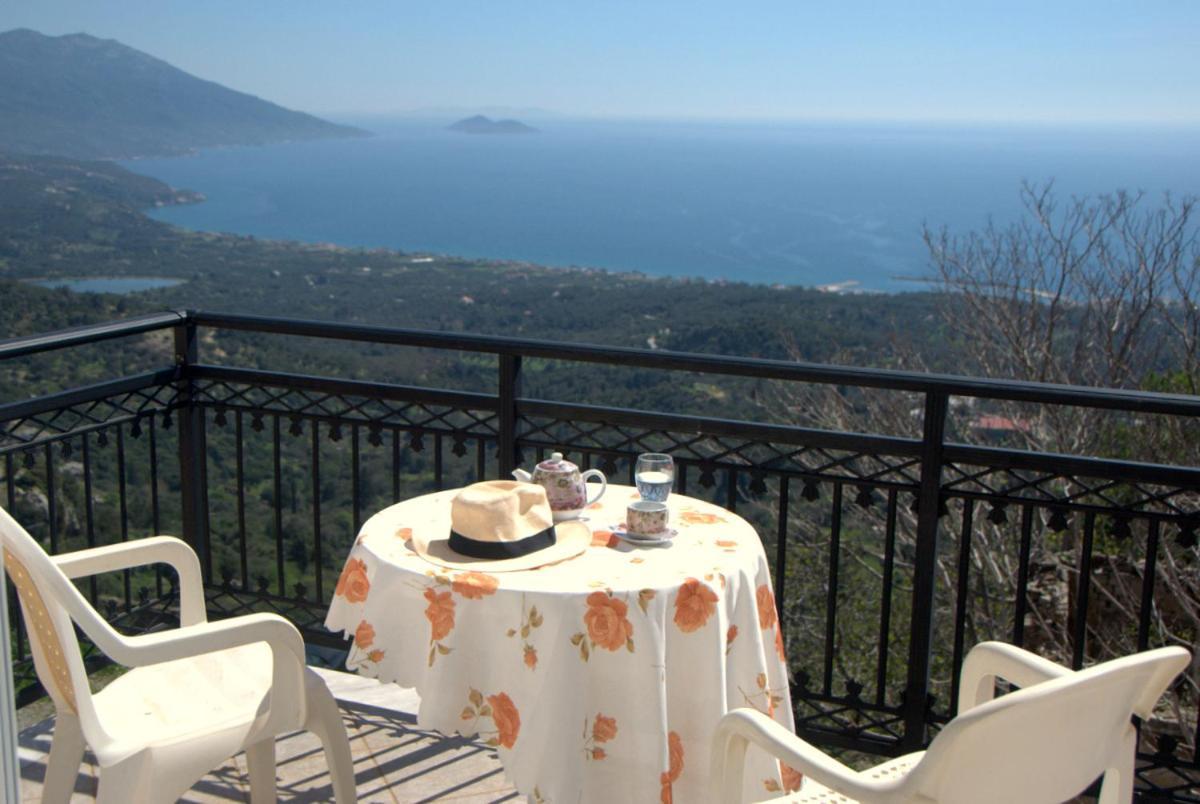 Guest house Katinas Marathokampos