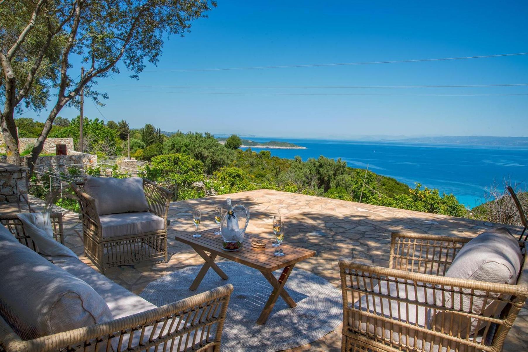 Stamateli, Villa Antipaxos