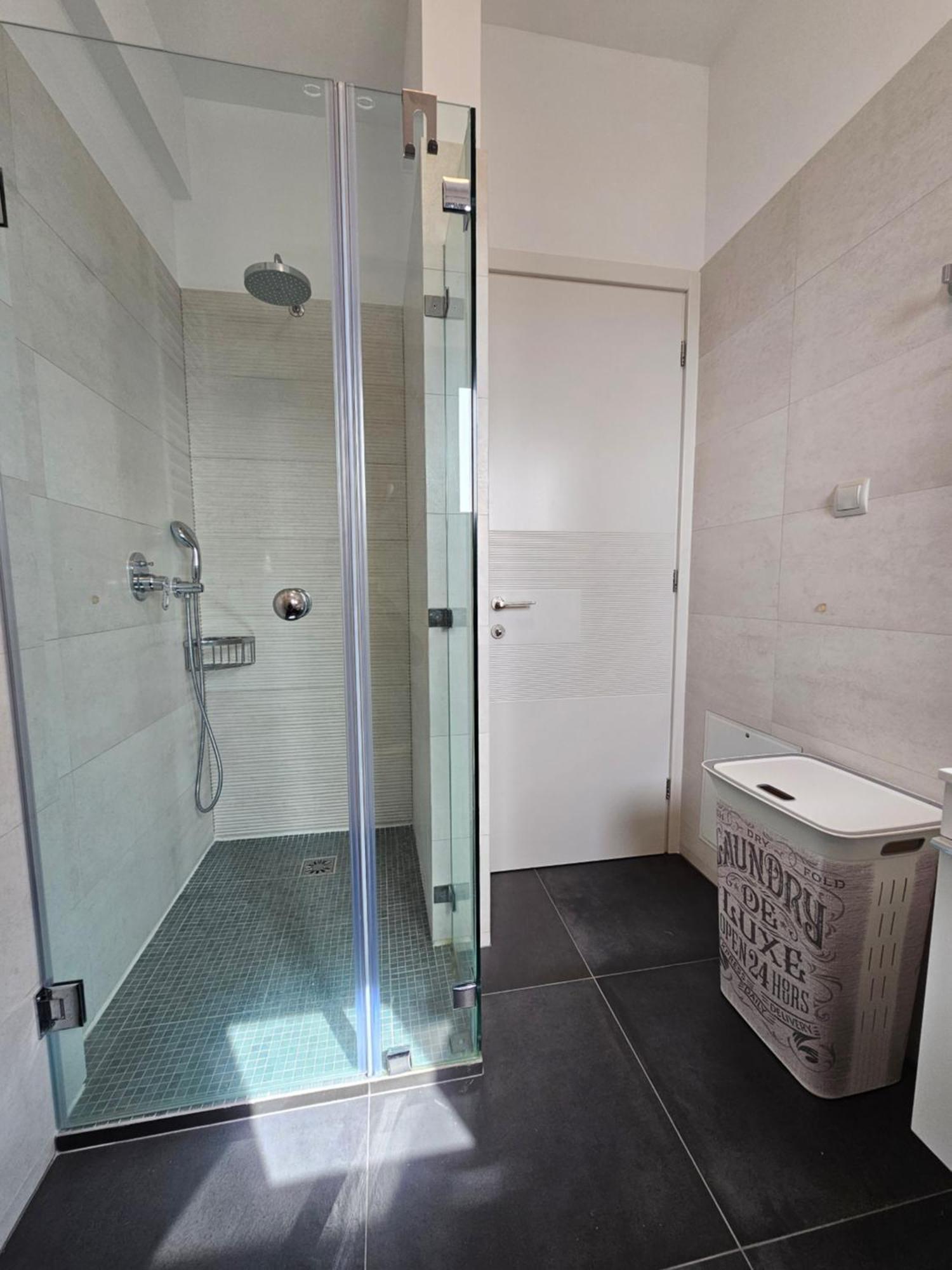 Villa Athina *