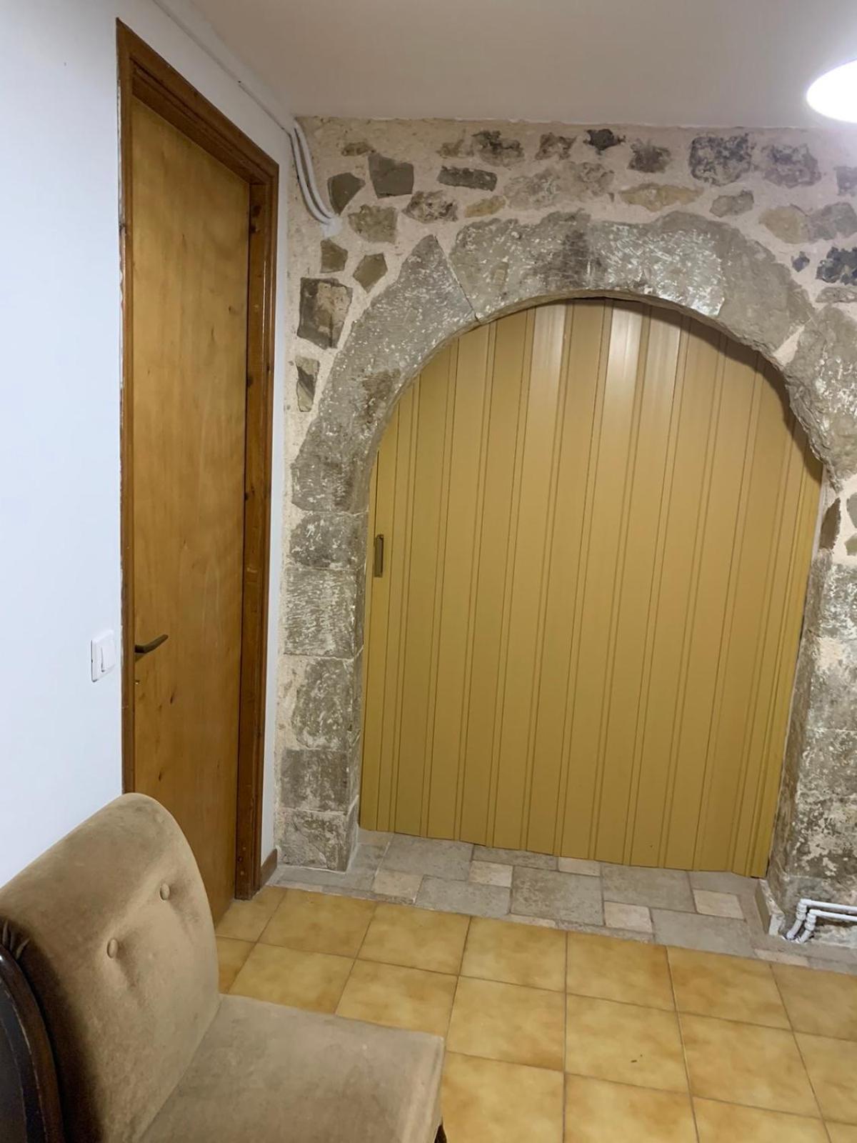 Traditional House With Breathtaking View, Makis