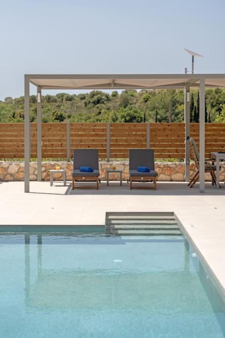Villa Brand New Kefalonia Stone - Trapezaki Tranquility
