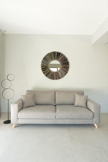 Brand New Kefalonia Stone - Trapezaki Tranquility * Trapezaki (Kefalonia)