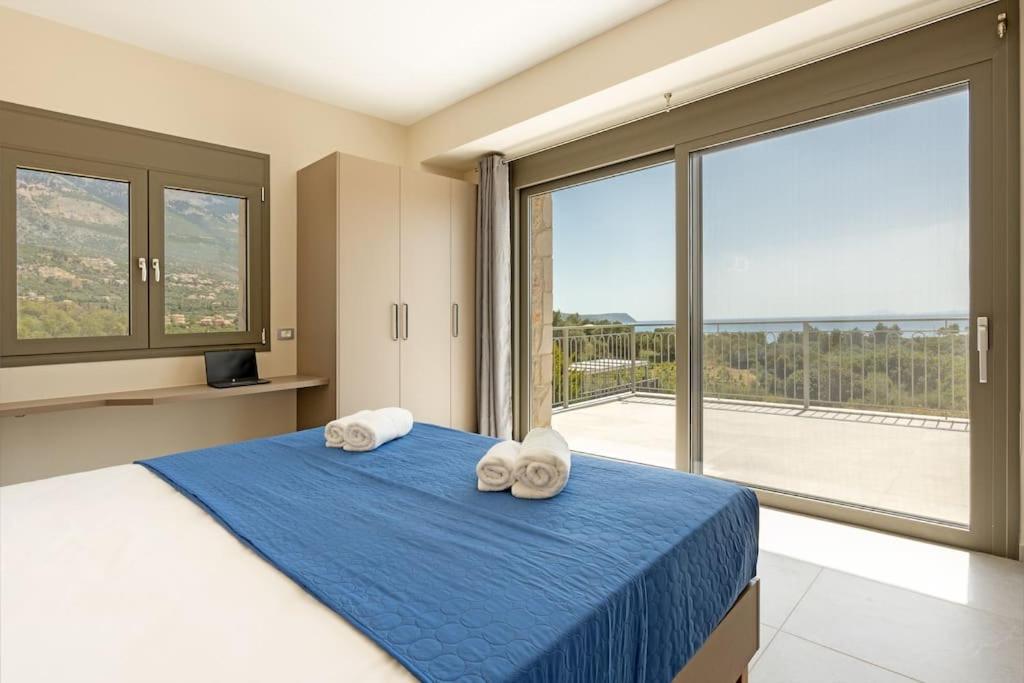 Brand New Kefalonia Stone - Trapezaki Tranquility