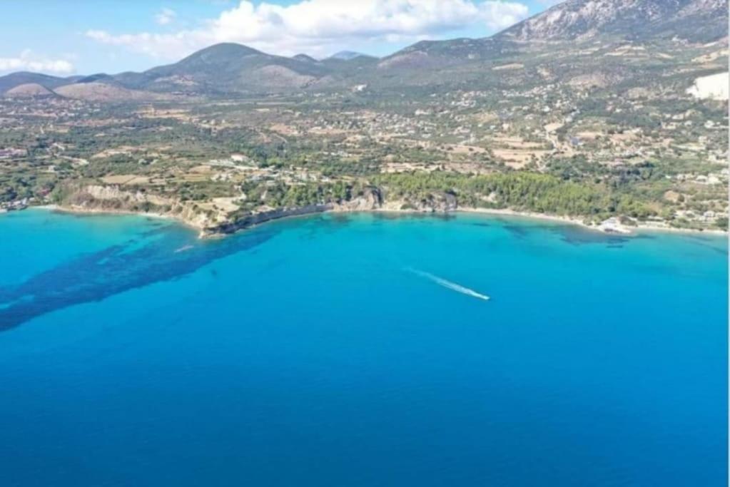 Villa Brand New Kefalonia Stone - Trapezaki Tranquility *