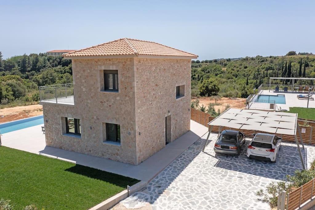 Brand New Kefalonia Stone - Trapezaki Tranquility