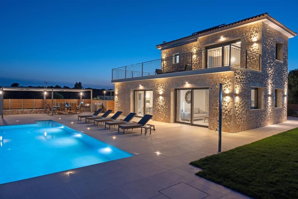Brand New Kefalonia Stone - Trapezaki Tranquility