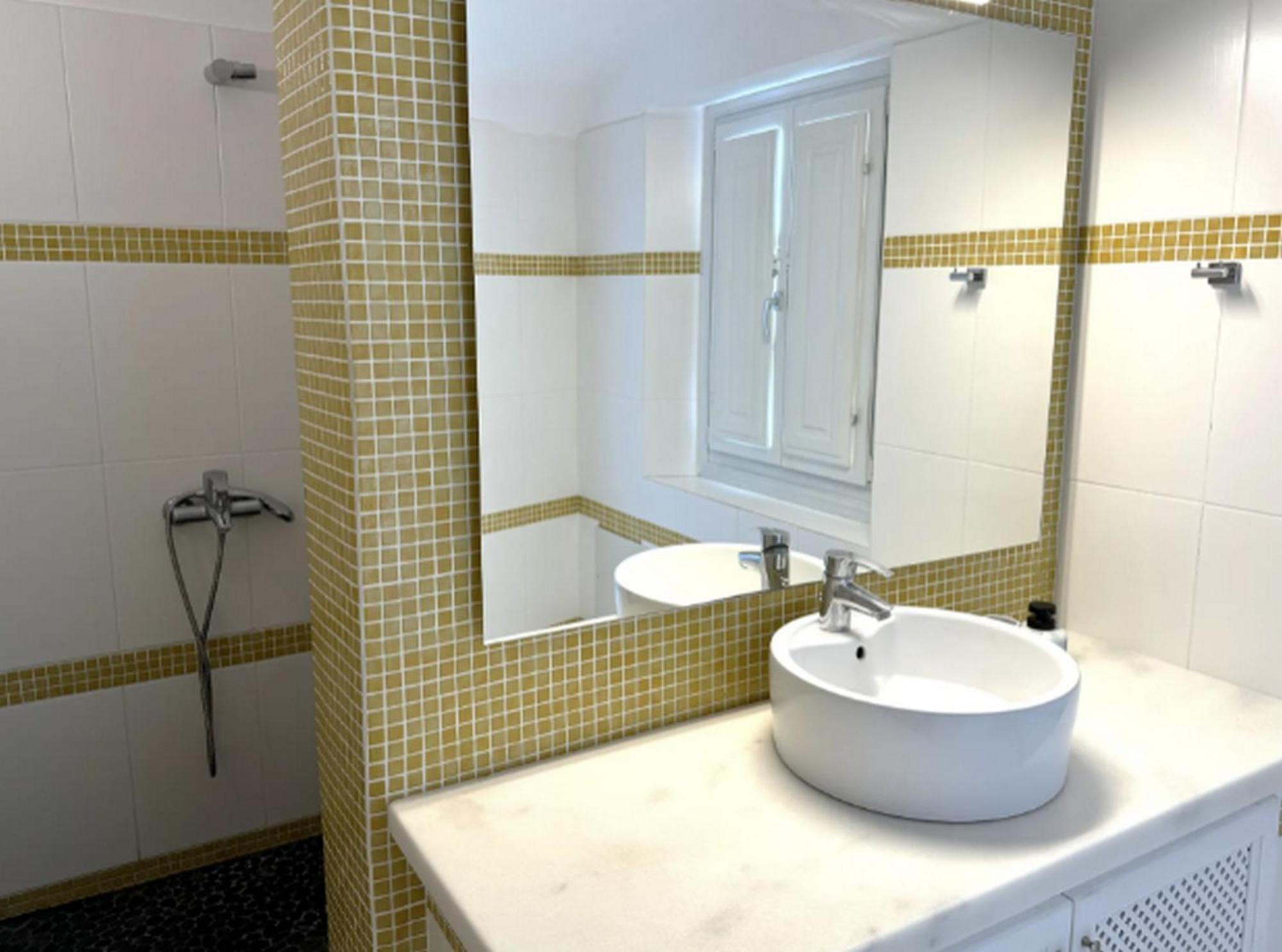 Exquisite Santorini Kamelot 3 Bedrooms Spectacular Aegean Sea Views Private Outdoor Hot Tub *