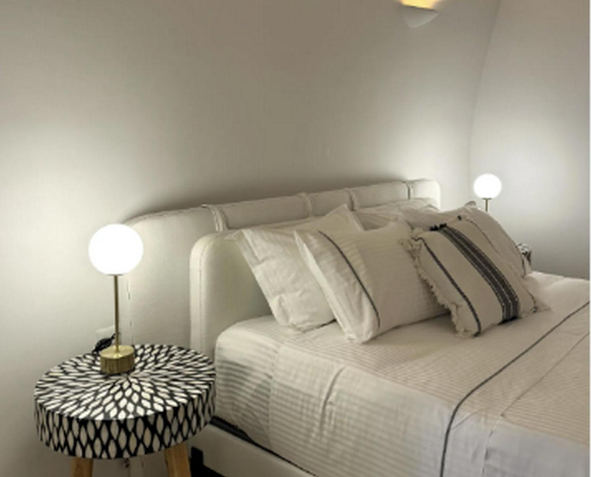 Exquisite Santorini Kamelot 3 Bedrooms Spectacular Aegean Sea Views Private Outdoor Hot Tub * Imerovigli (Santorini)