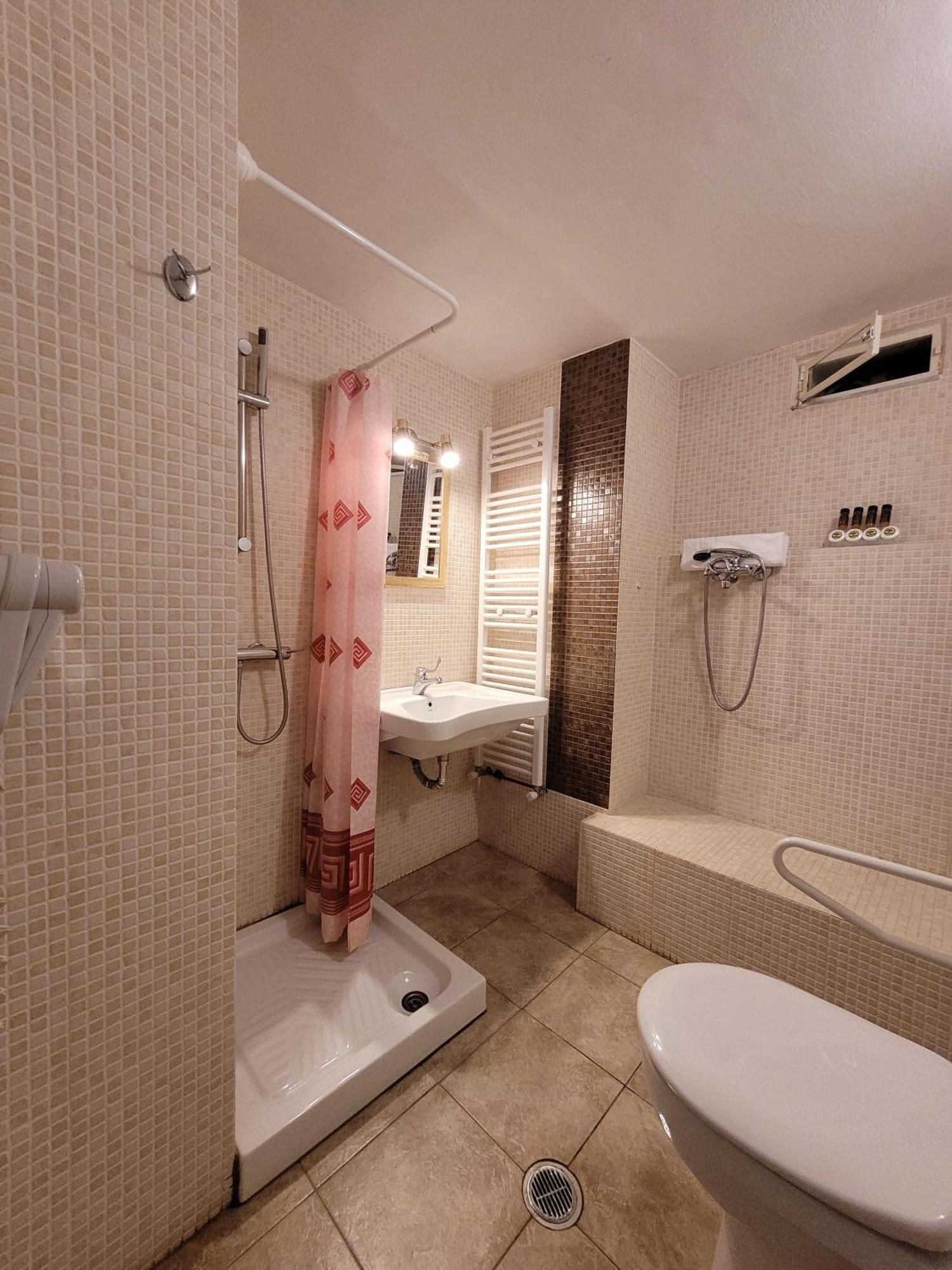 Xenonas Epavli Guest house *