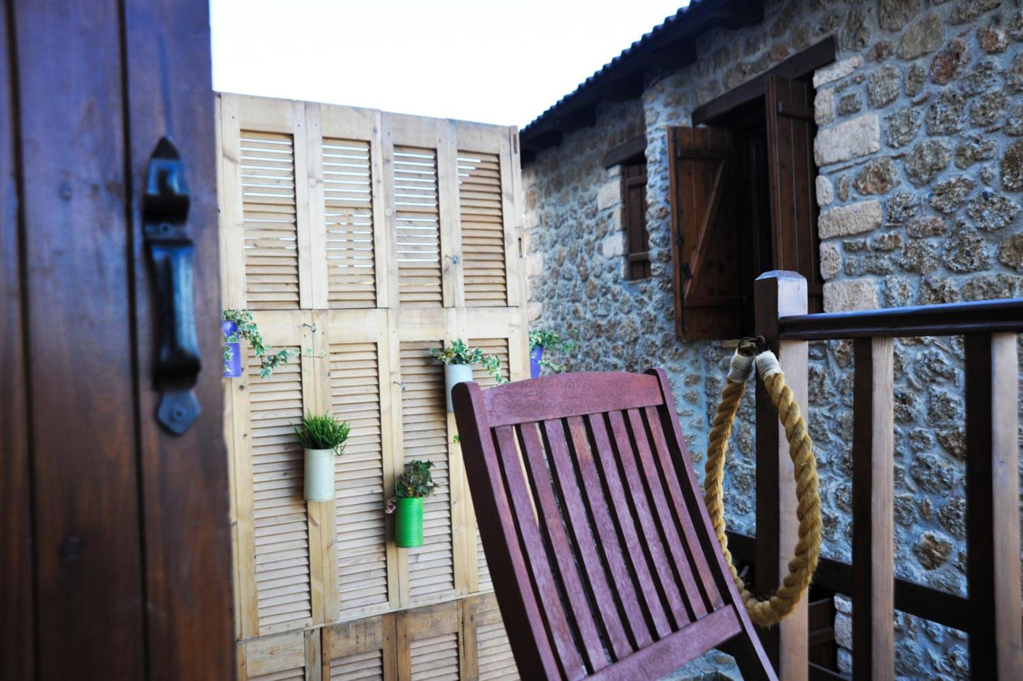 Nymfes Guest house 3*