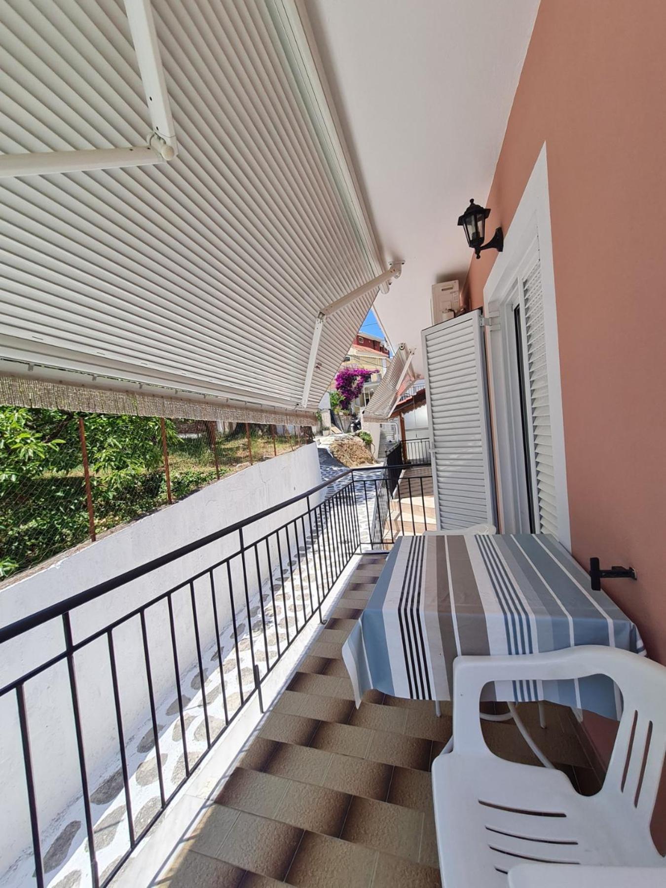 Apartment Avdikos House Parga