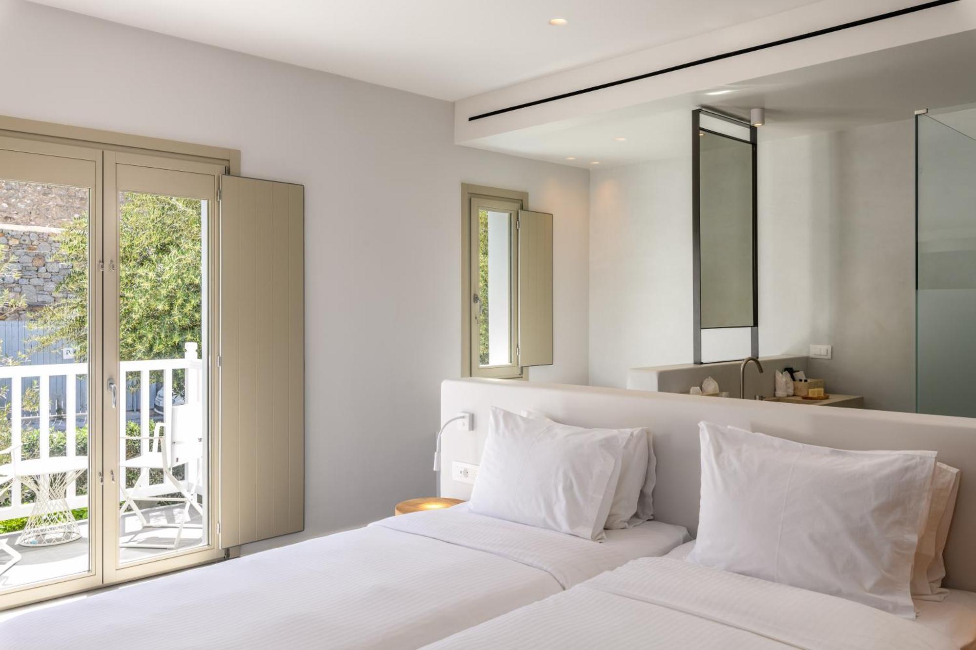 Hotel Rochari 4*