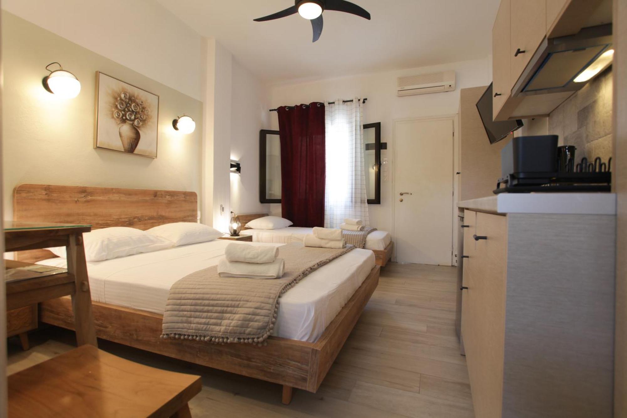 Skyros Avra Residences Aparthotel