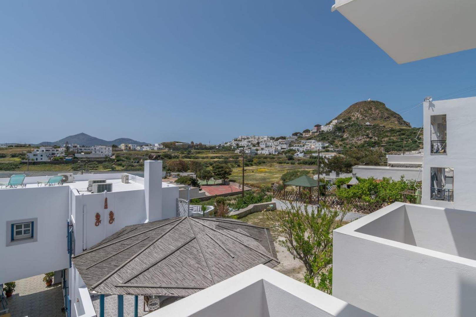 Vira Vivere Aparthotel 3*