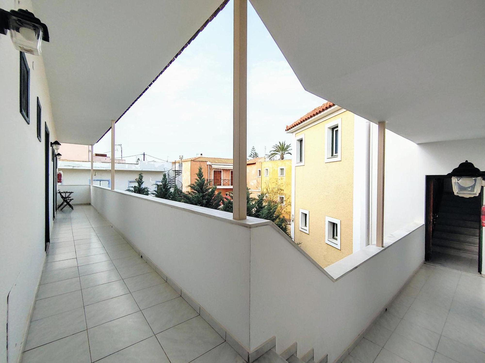 Hotel Aegina Hotel 2*