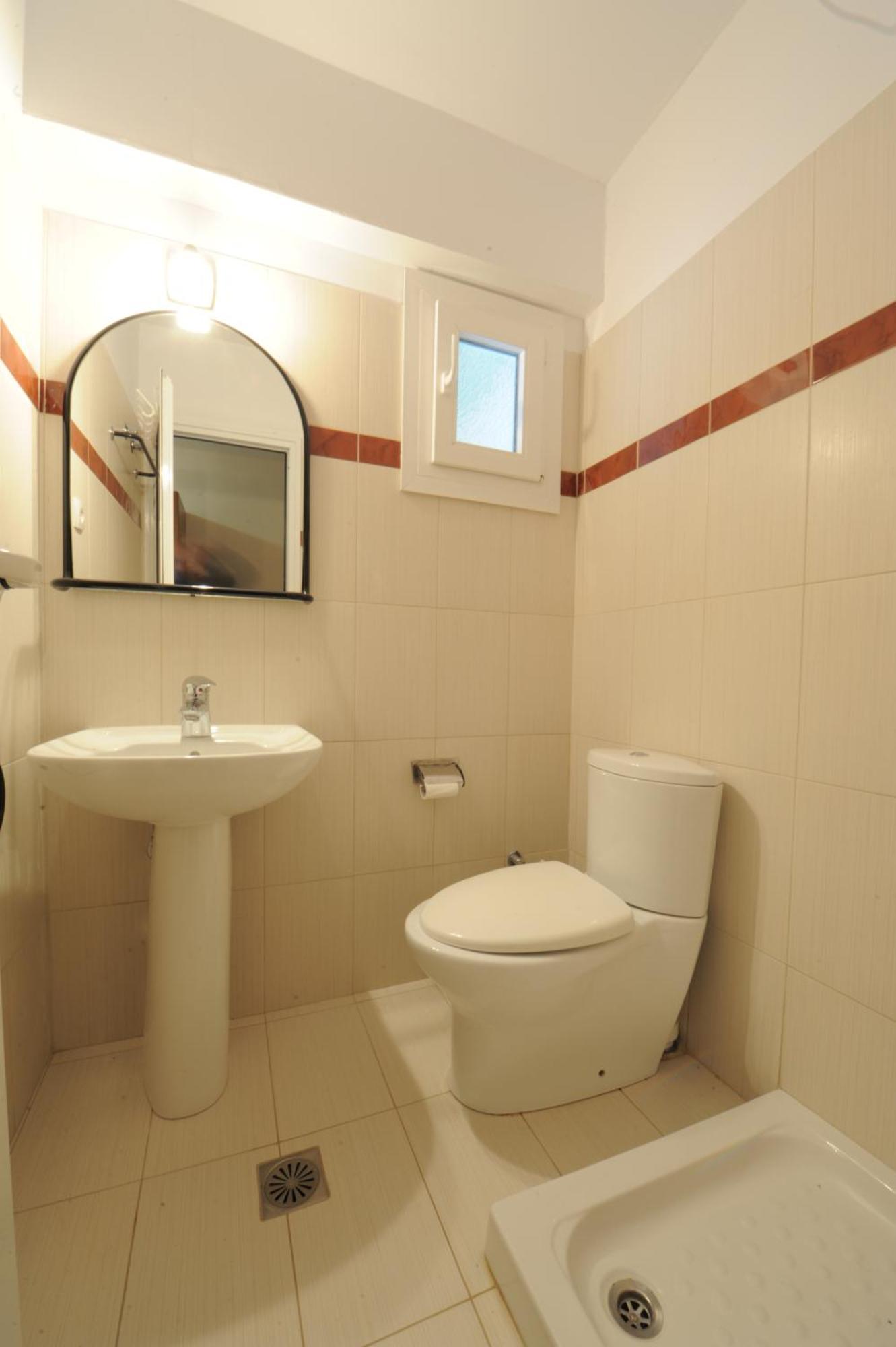 Aparthotel Demi *