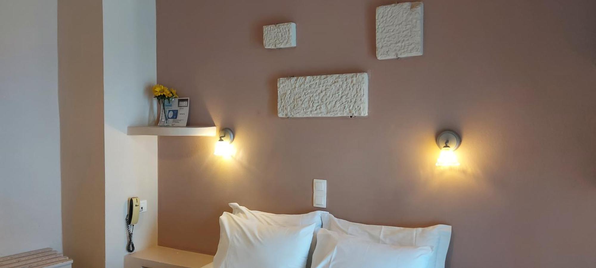 Diana Hotel *