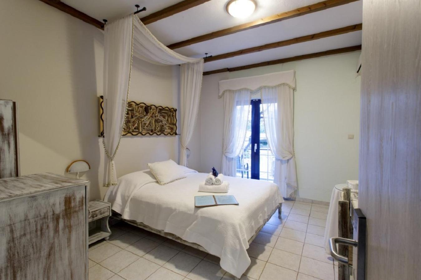 Hotel Argo & 3*