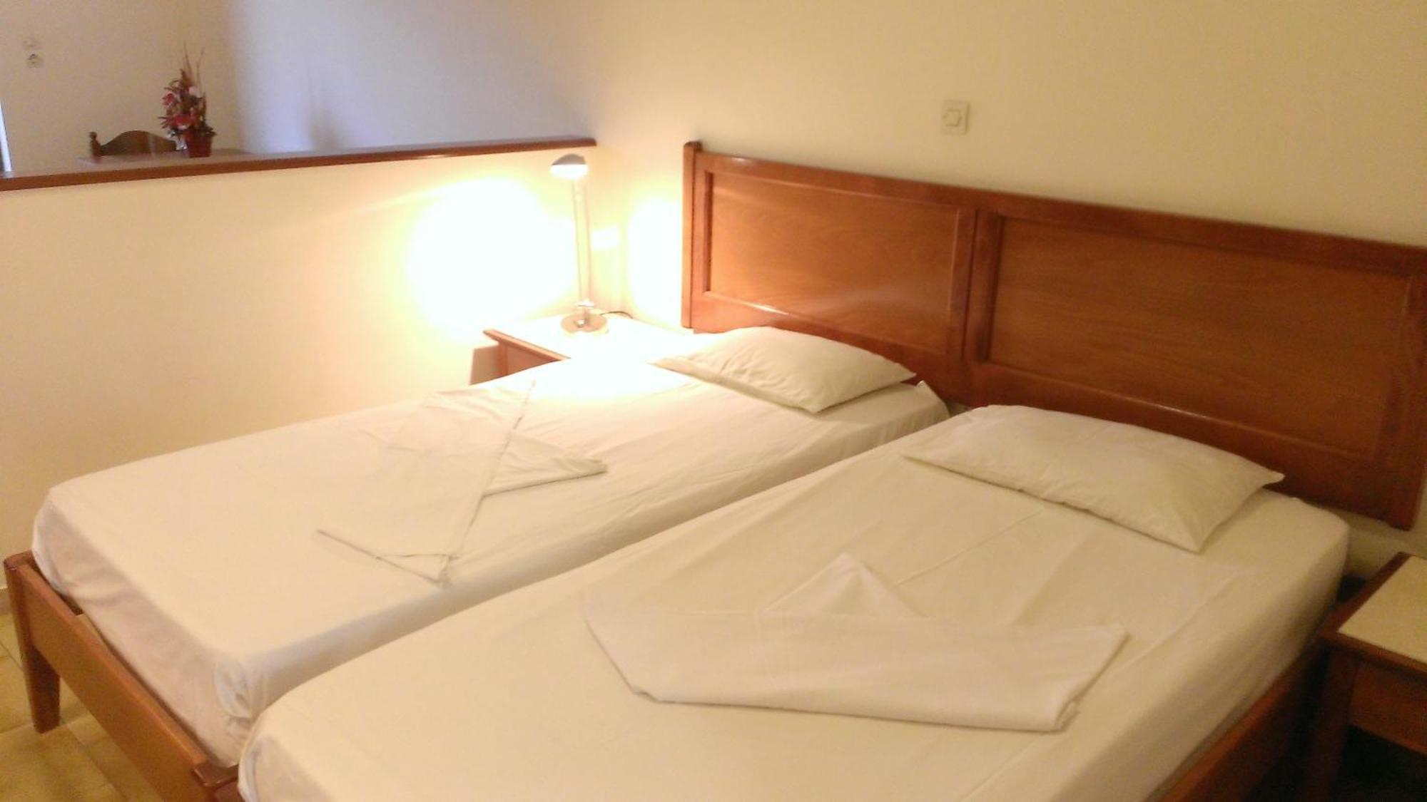 Aparthotel Captain Yiannis Studios &