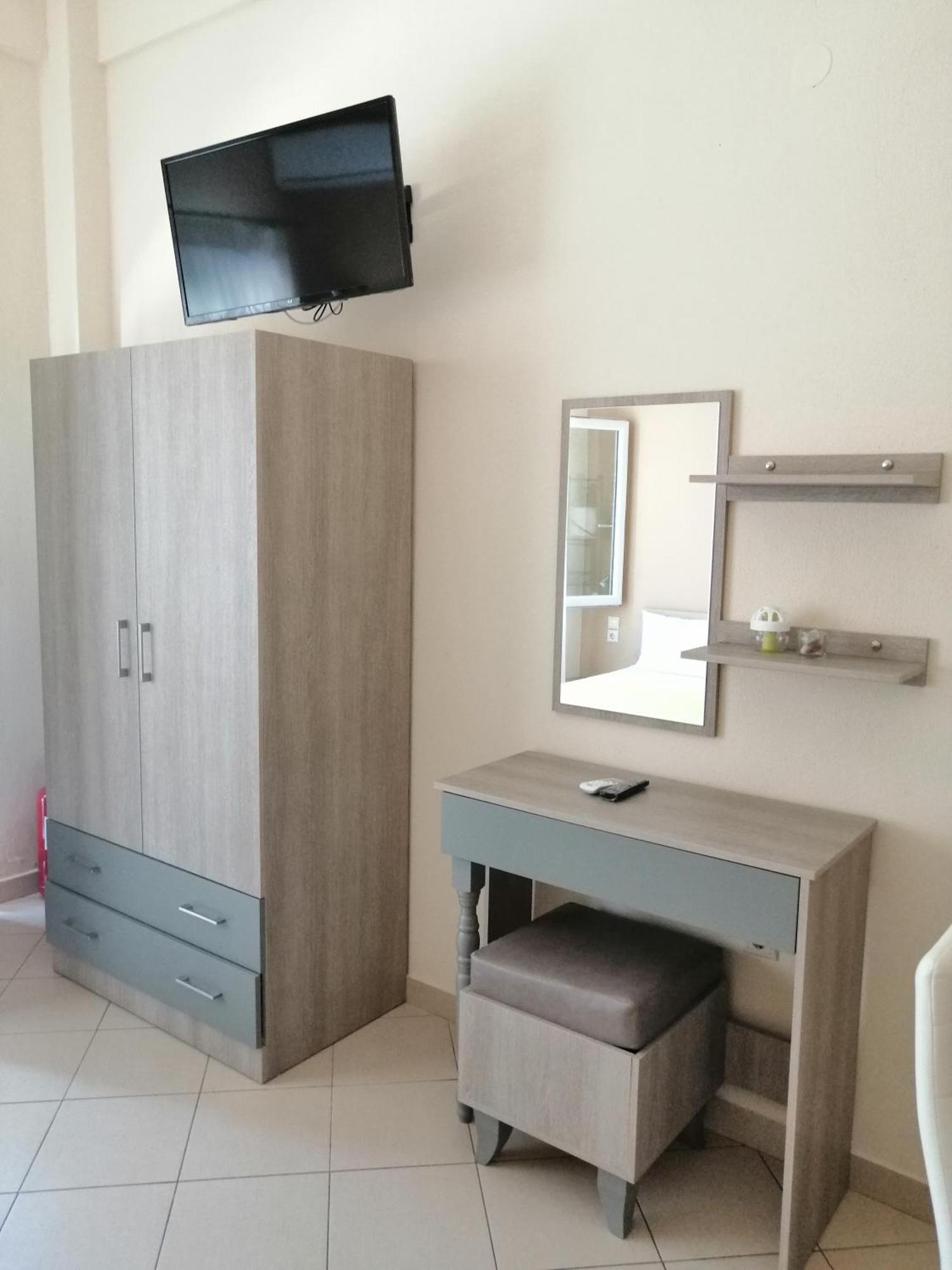 Sunny Summer Time Apartment Nea Vrasna