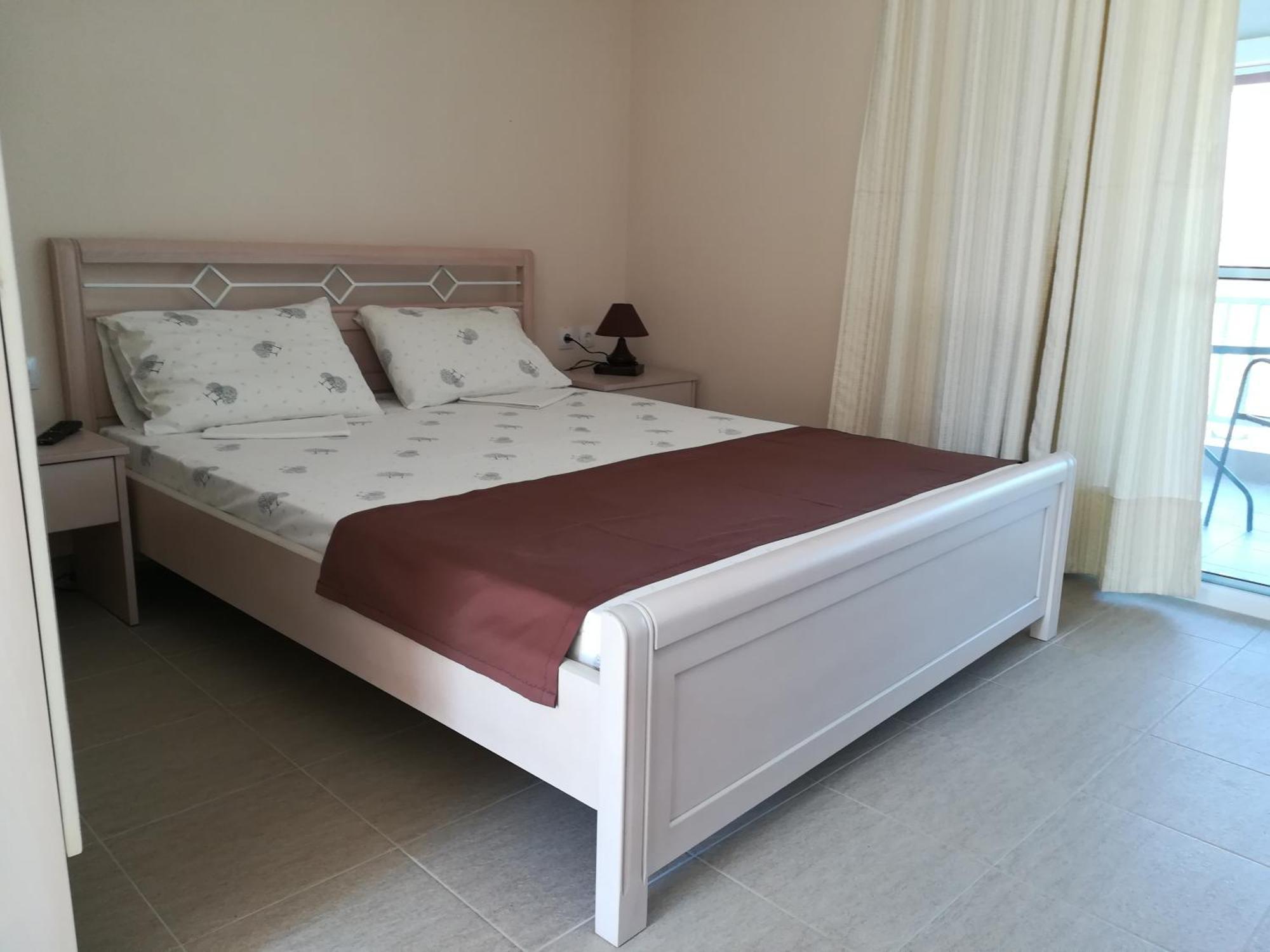 Aparthotel Demi