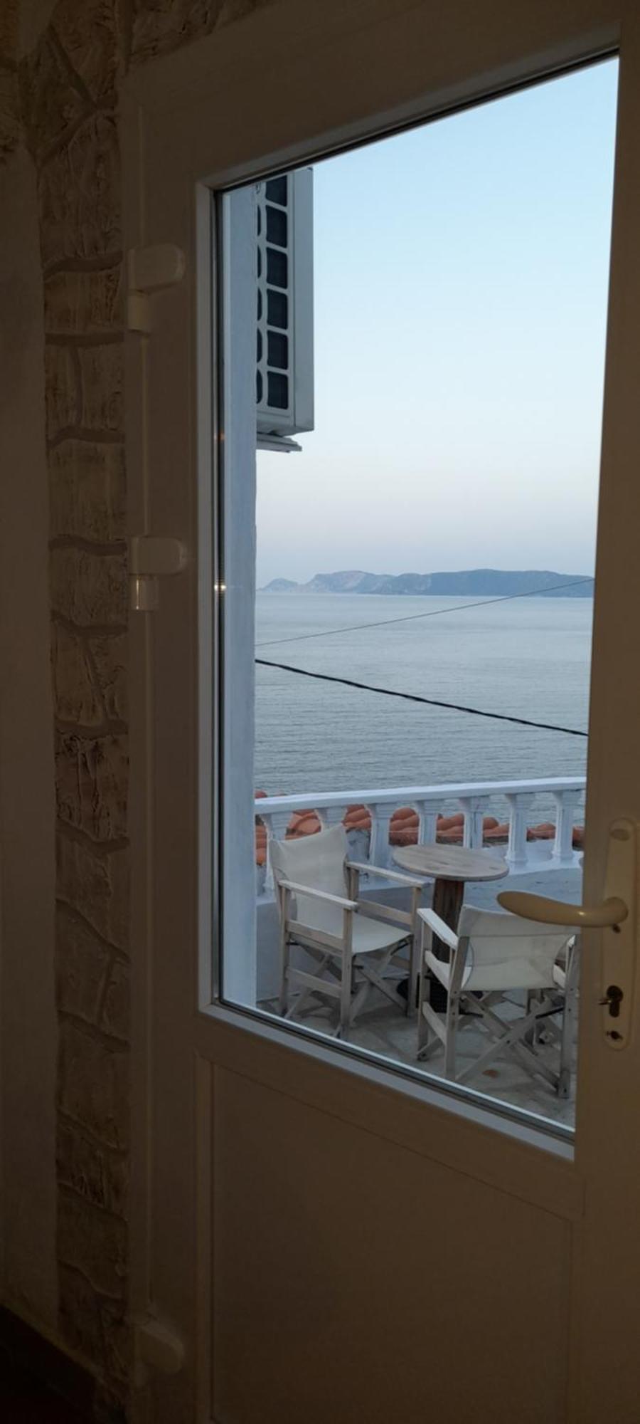 Kastro Studios Apartment