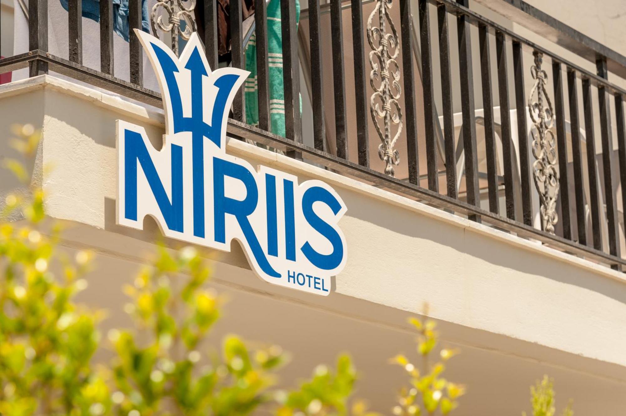 Niriis *