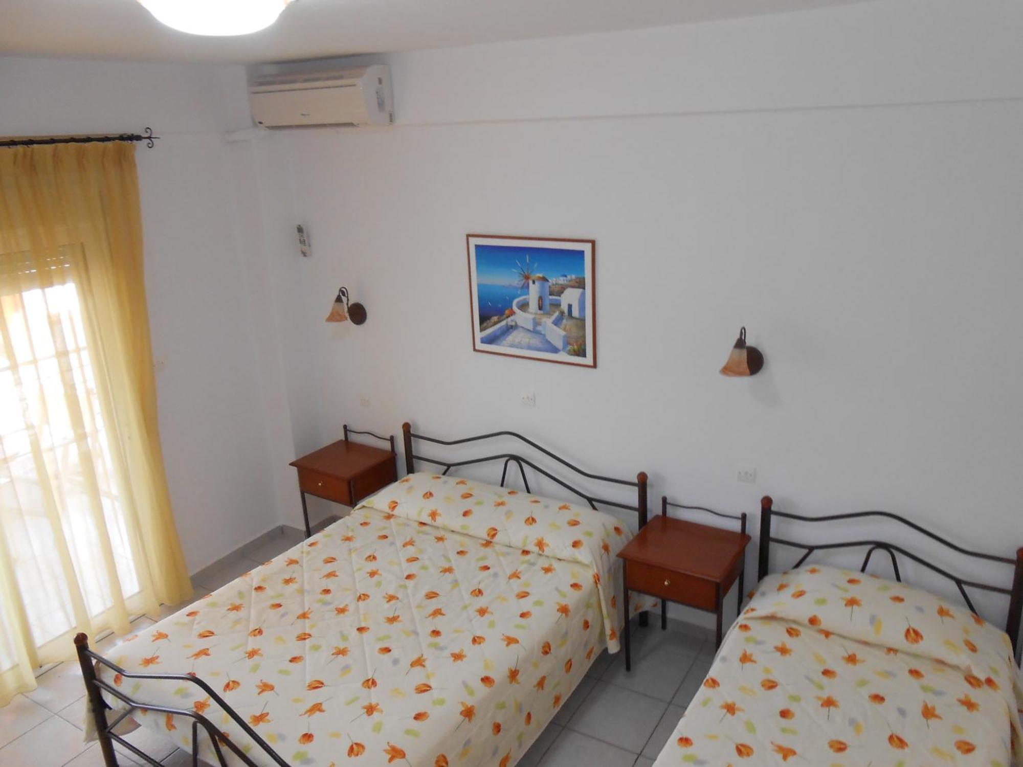 La Luna Studios Apartment