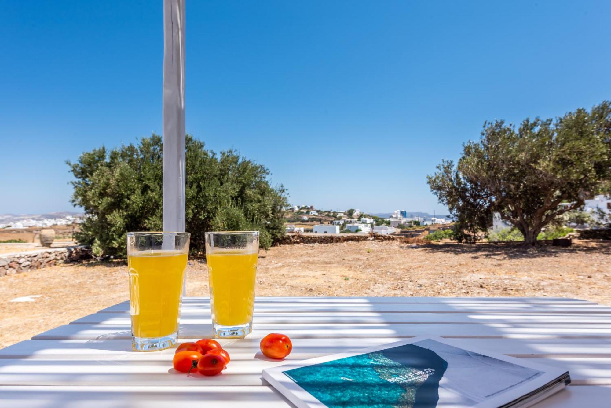 Plaka Suites Holiday home