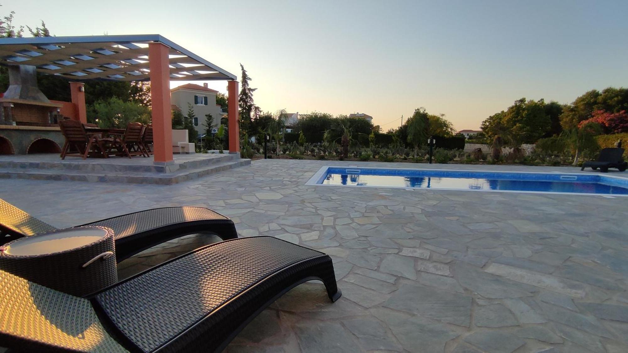 Eglina Villa's *