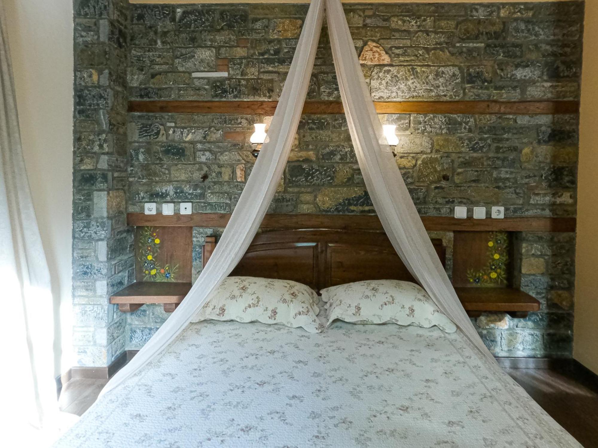 Amalthia Traditional Guest house