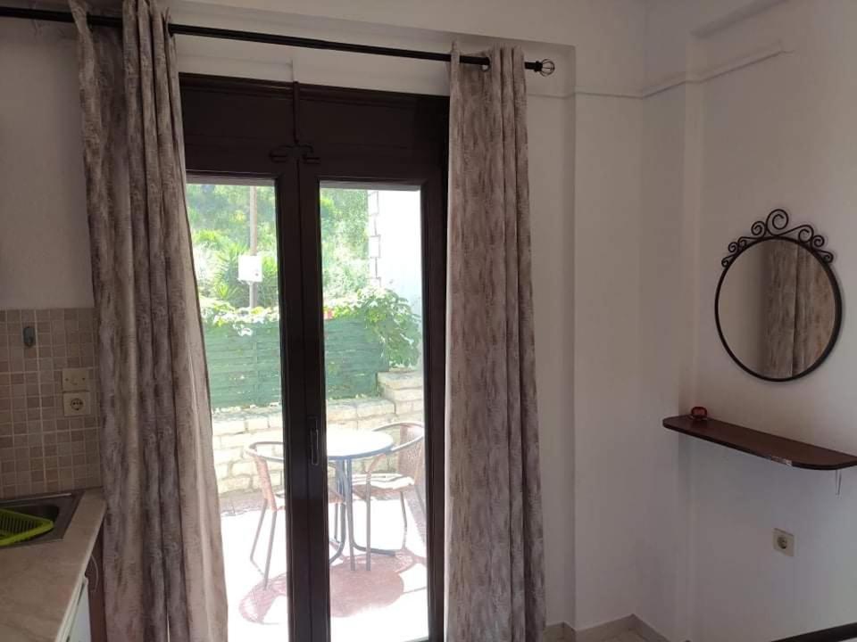 Athanasiou Guest house *