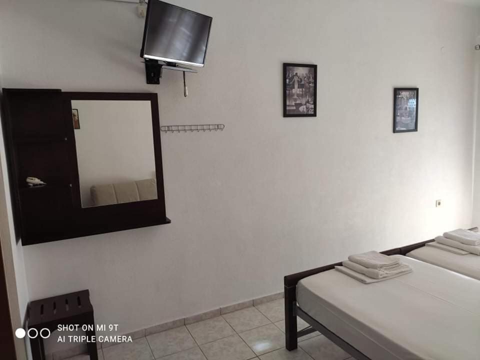 Guest house Athanasiou Sivota (Epirus)