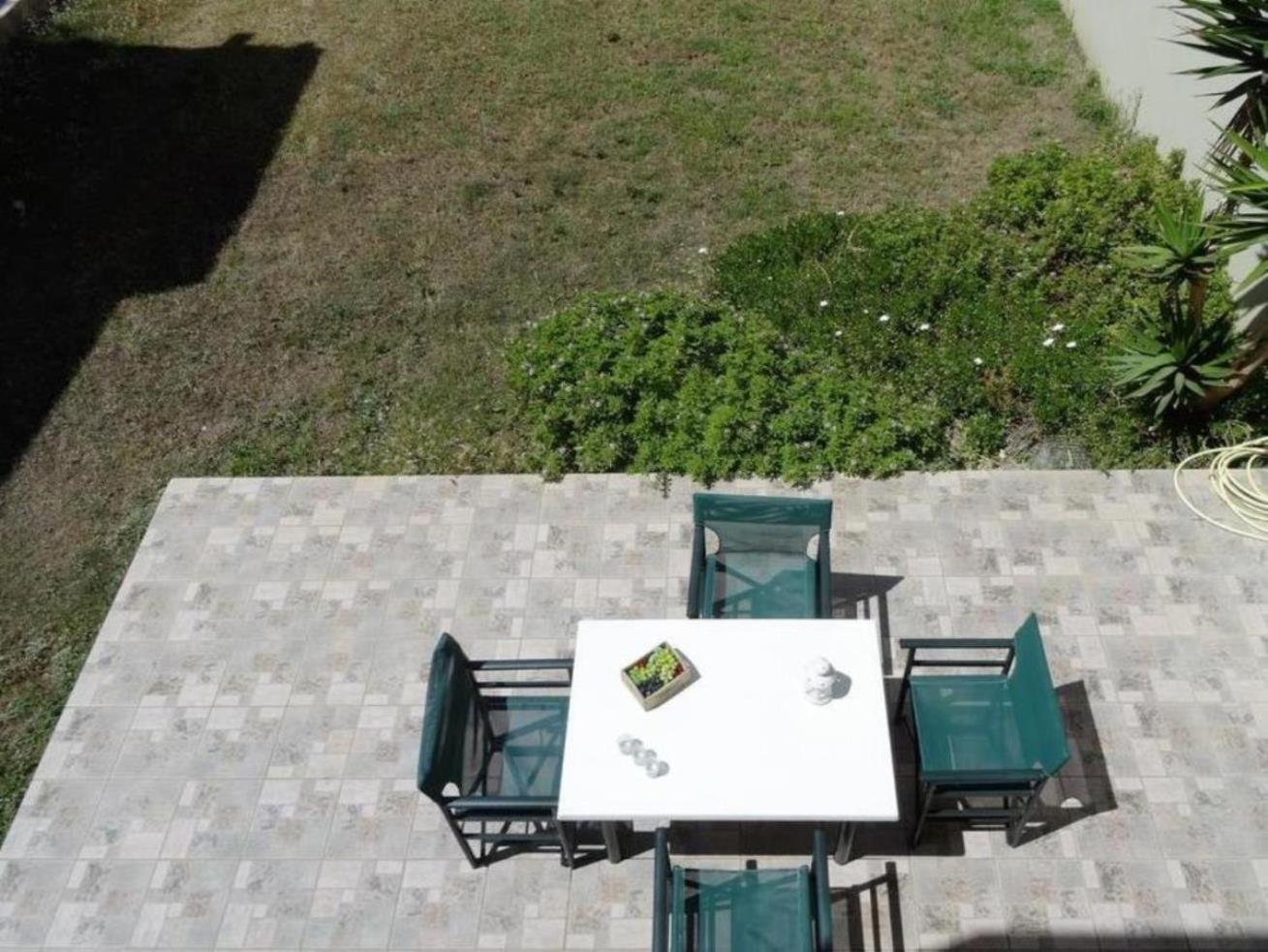 Ermis Aparthotel