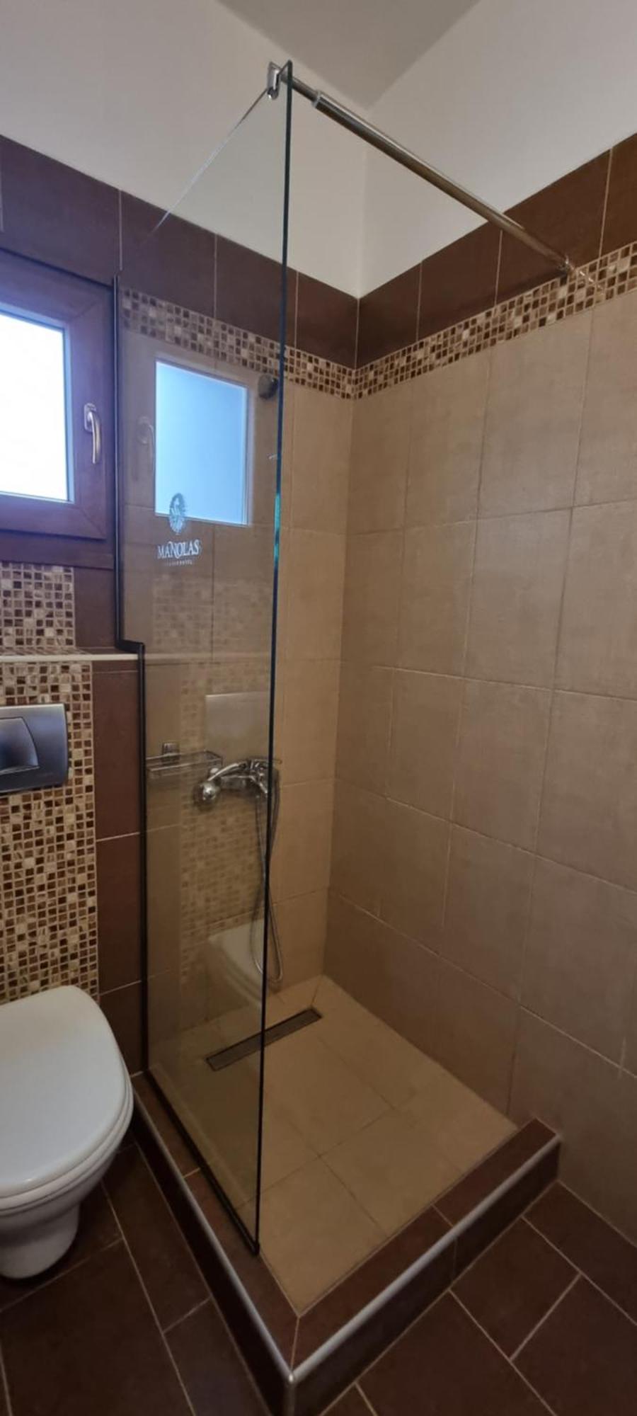 Manolas Aparthotel Neoi Poroi