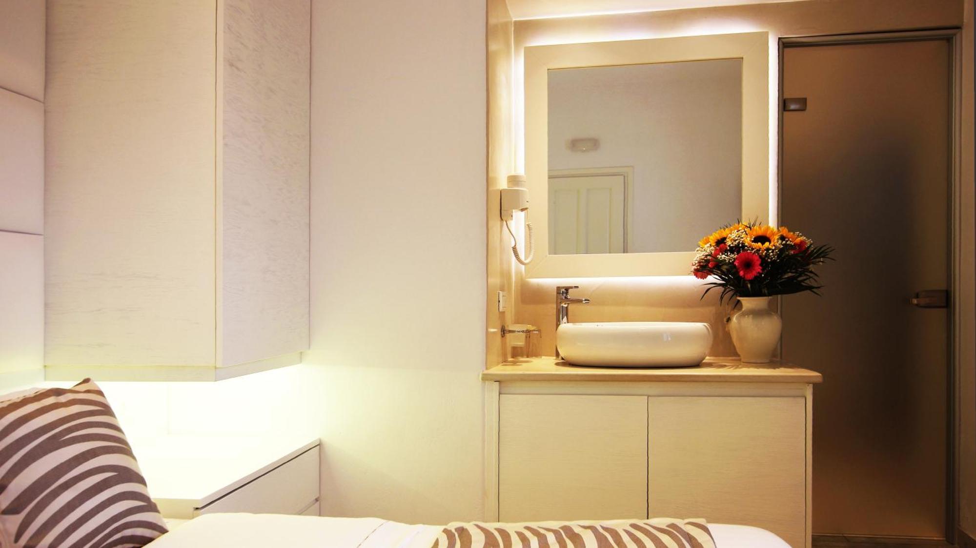 Damianos Mykonos Hotel 3*