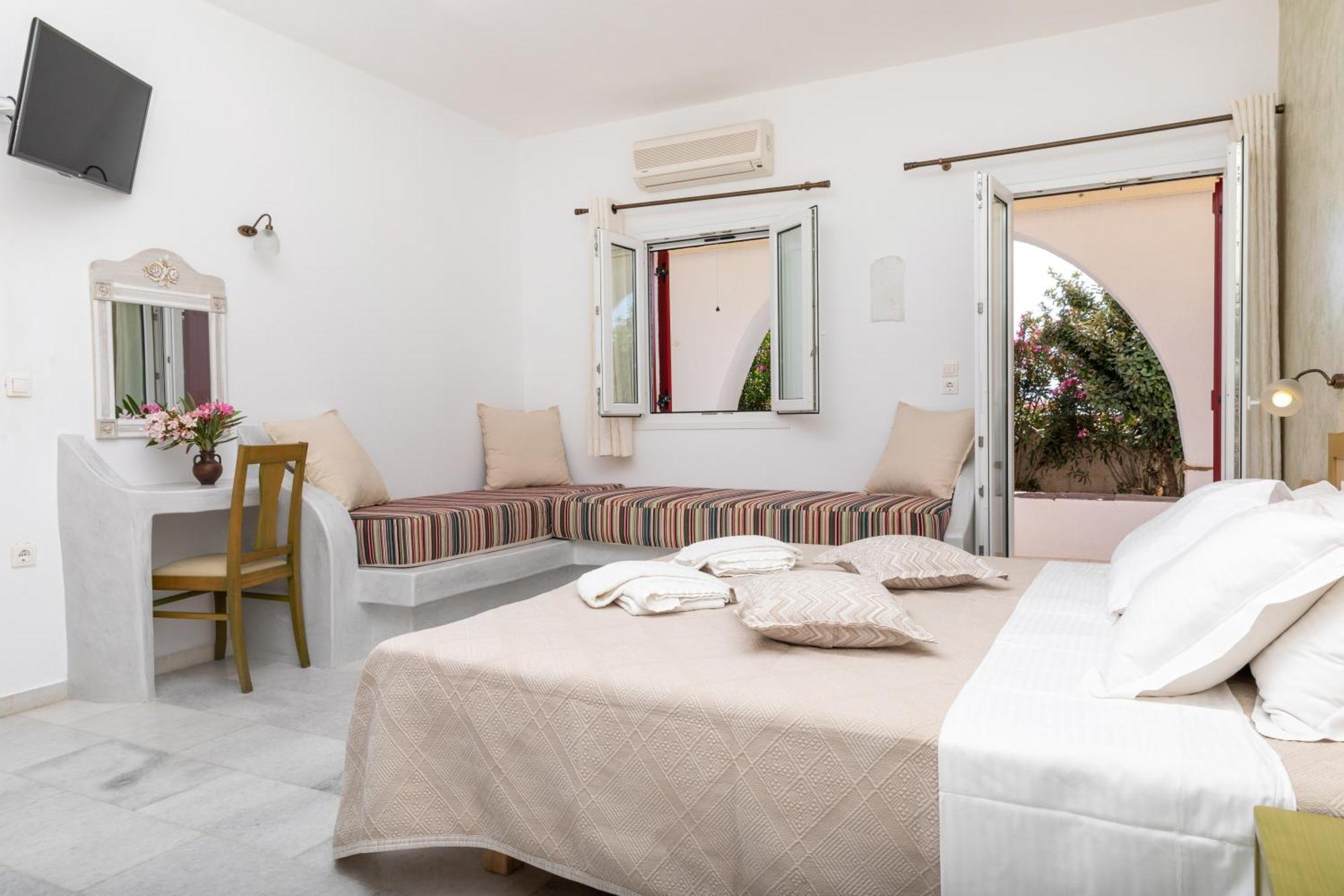 Naxos Kalimera Aparthotel
