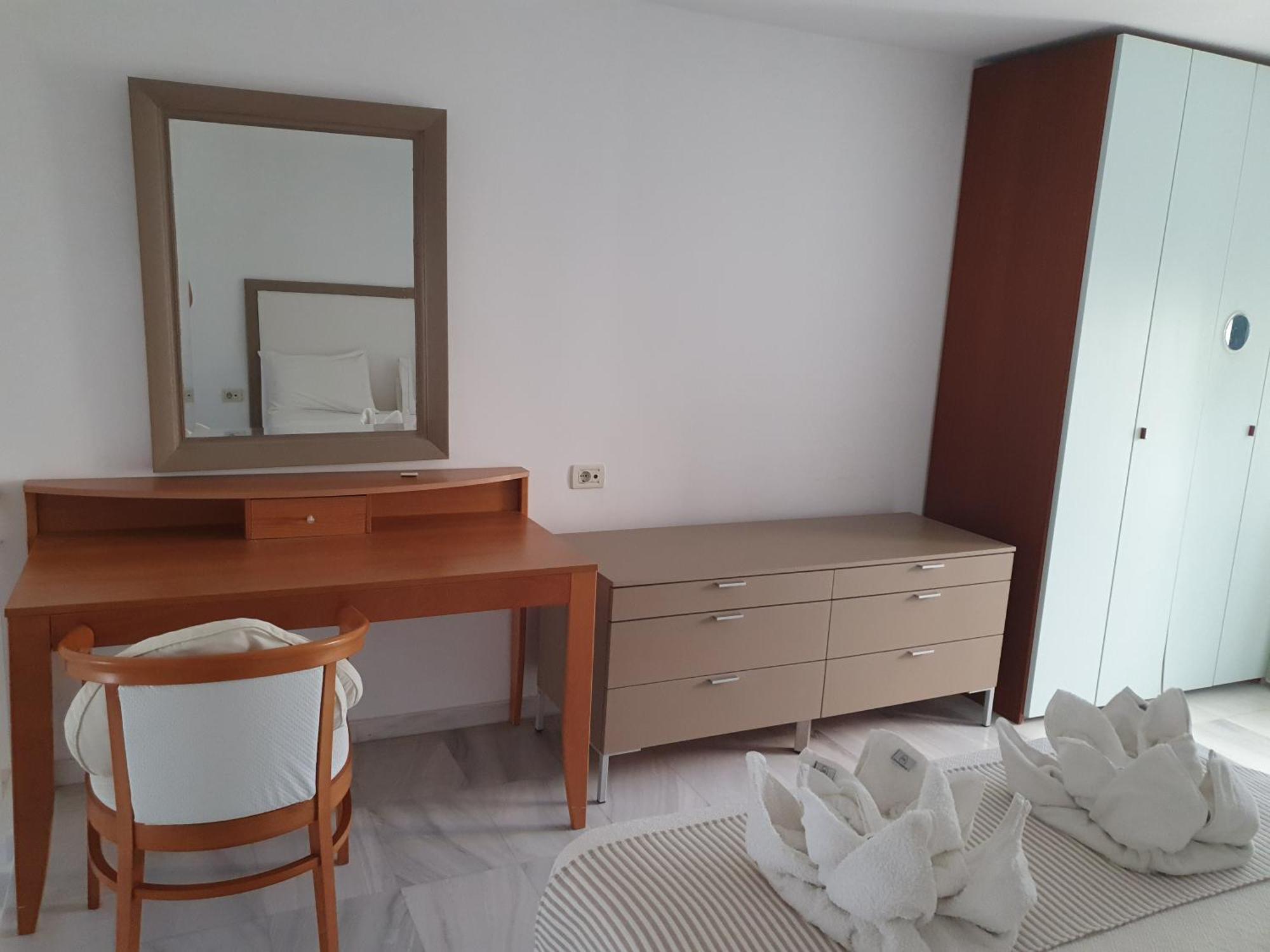 Elizabeth Aparthotel Kato Daratso