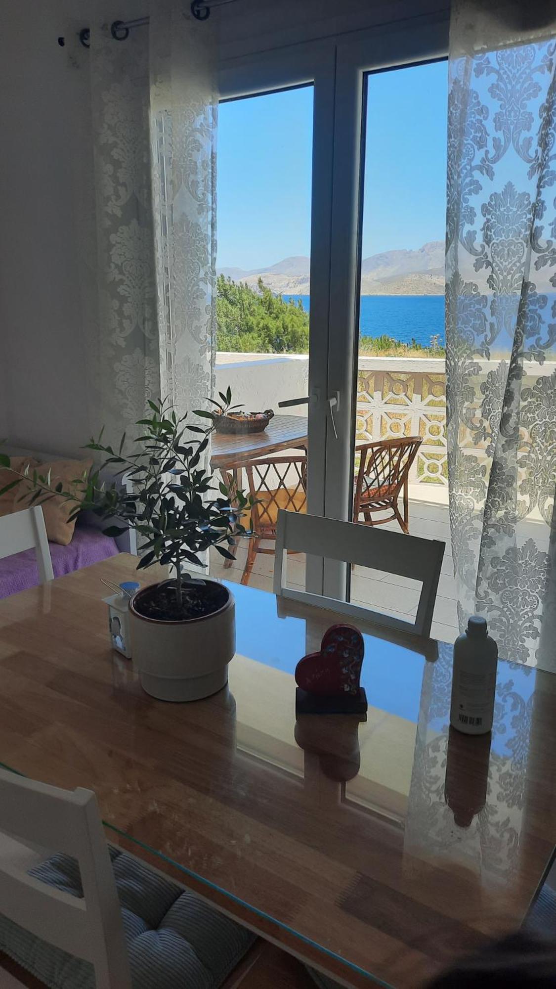 Apartment Avra Masouri