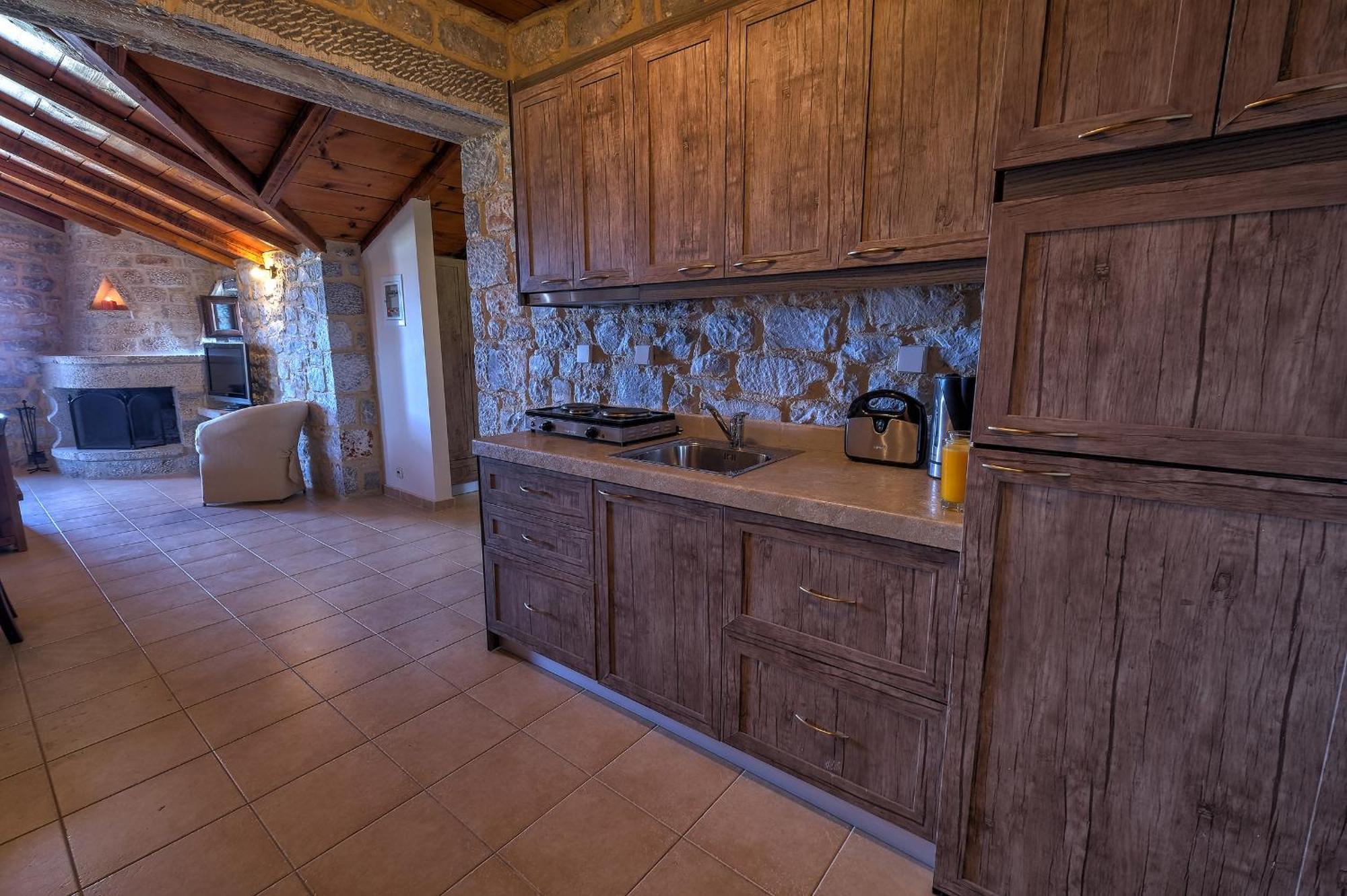 Achelatis Traditional Holiday home *