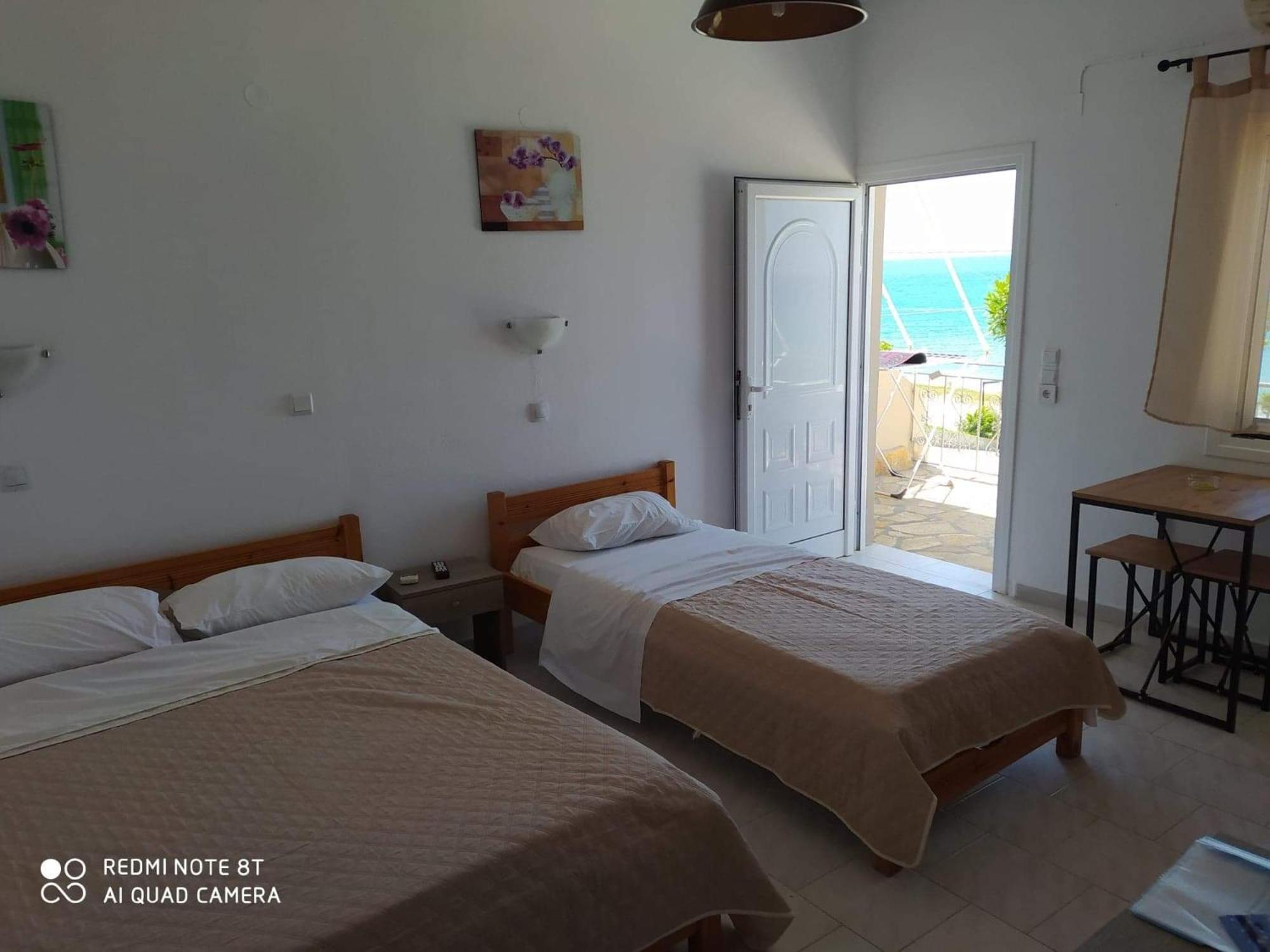 Akrothalassia Aparthotel
