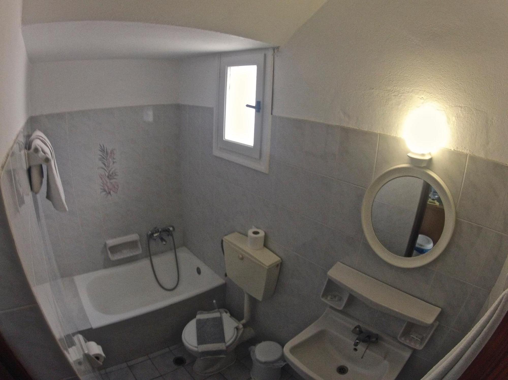 Damias Village Apartment